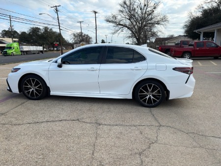 2024 Toyota Camry white